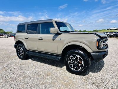 2025 Ford Bronco Outer Banks 4X4 - Marsh Gray