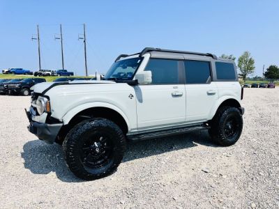 2022 Ford Bronco Outer Banks 4X4 - 2.7L V6