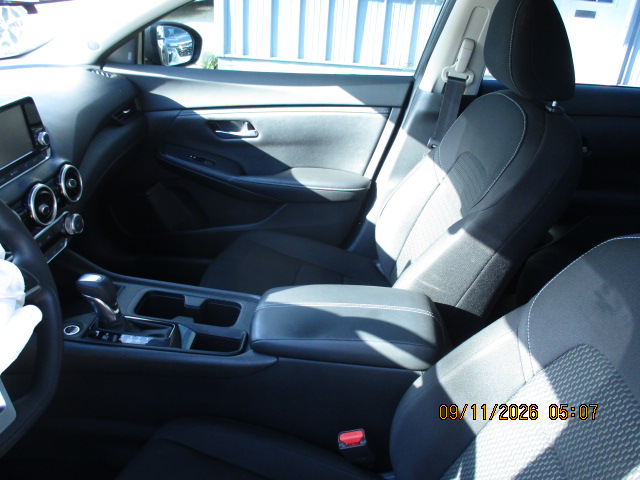 2021 Nissan Sentra S - photo 12