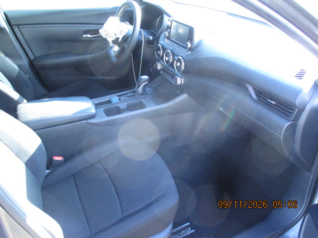 2021 Nissan Sentra S - photo 15