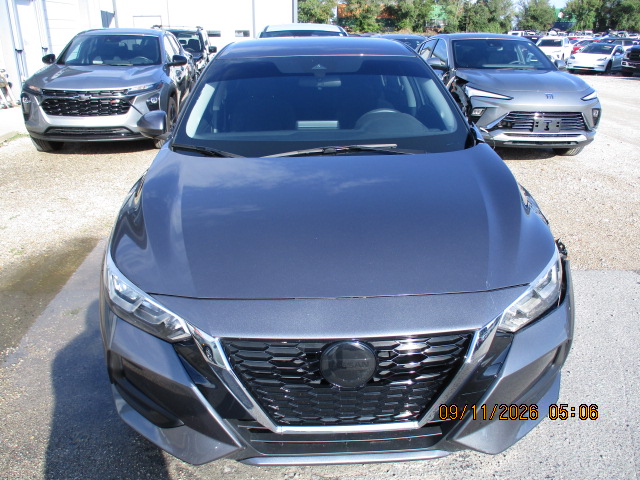 2021 Nissan Sentra S - photo 9