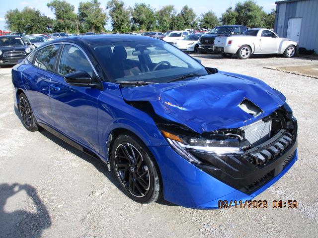 2026 Nissan Sentra SR - photo 2