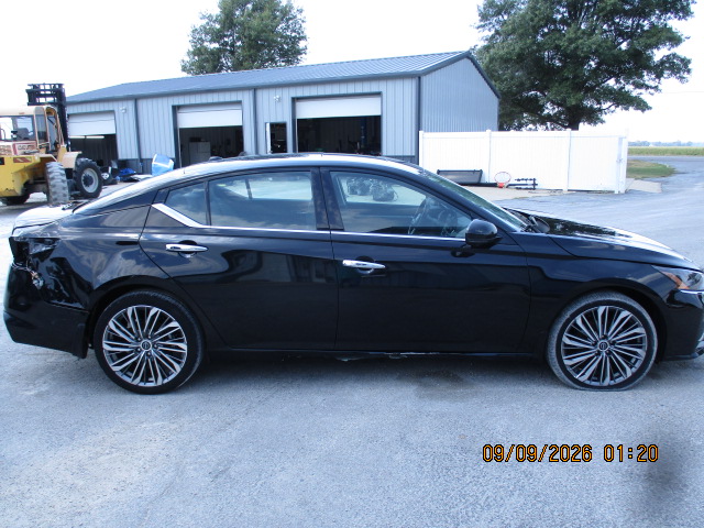 2025 Nissan Altima SL - photo 3