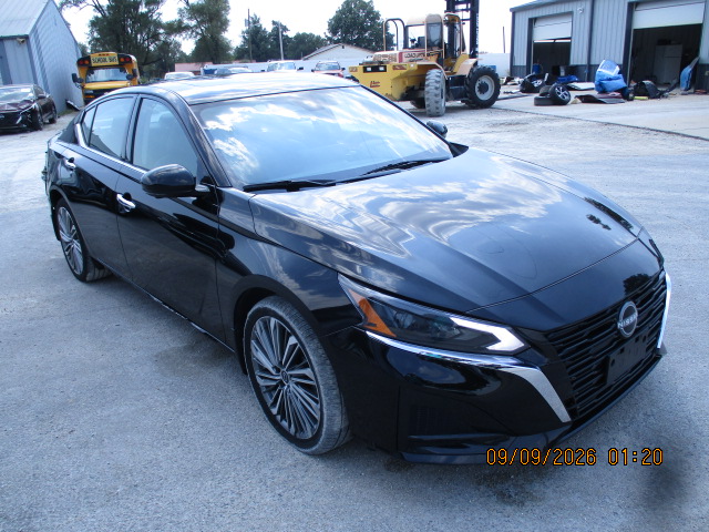 2025 Nissan Altima SL - photo 6
