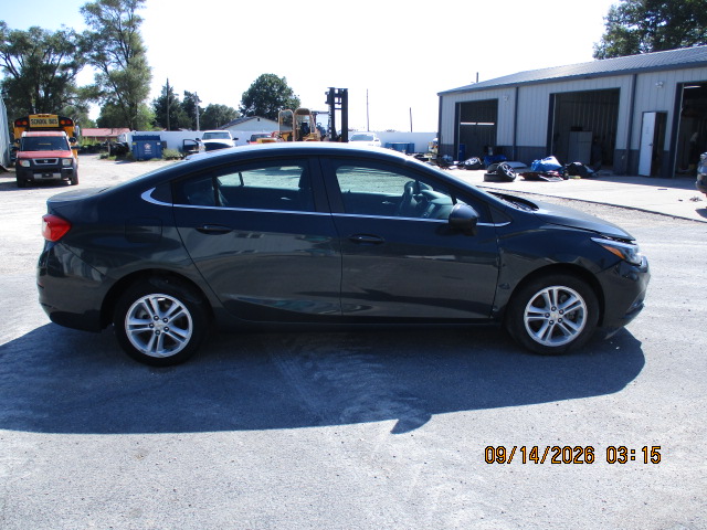 2018 Chevrolet Cruze LT - photo 11
