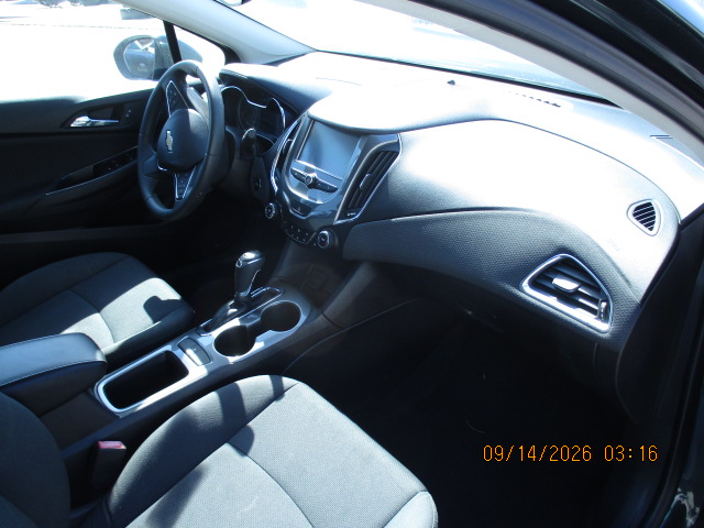 2018 Chevrolet Cruze LT - photo 14