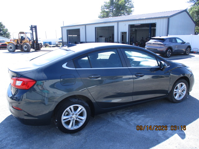 2018 Chevrolet Cruze LT - photo 10