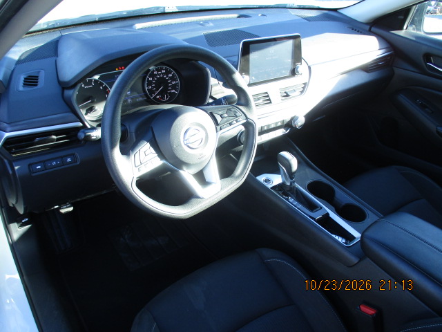 2025 Nissan Altima SV - photo 15