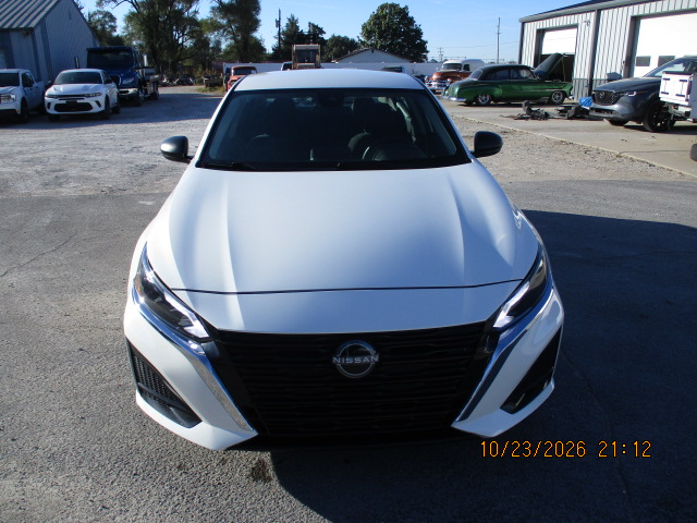 2025 Nissan Altima SV - photo 5