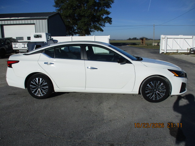 2025 Nissan Altima SV - photo 6