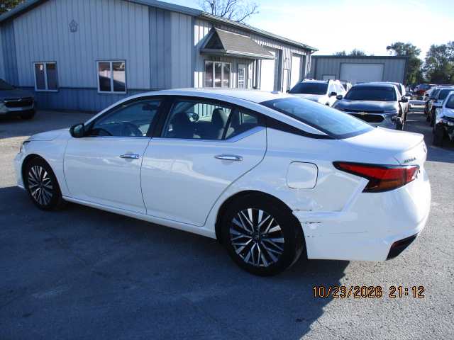 2025 Nissan Altima SV - photo 8