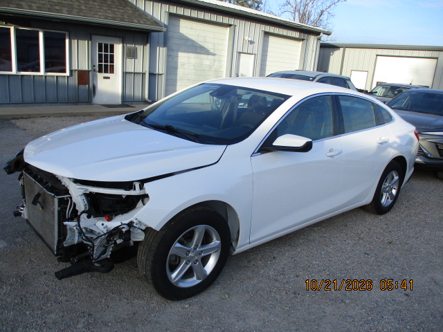 2024 Chevrolet Malibu LS - photo 11
