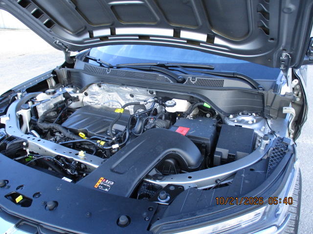 2025 Chevrolet Trax LS - photo 16