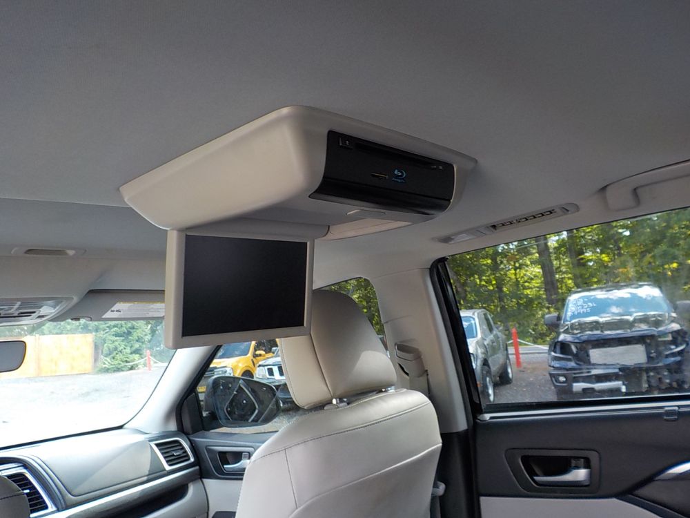 2018 Toyota Highlander Limited, Hybrid, AWD - photo 15