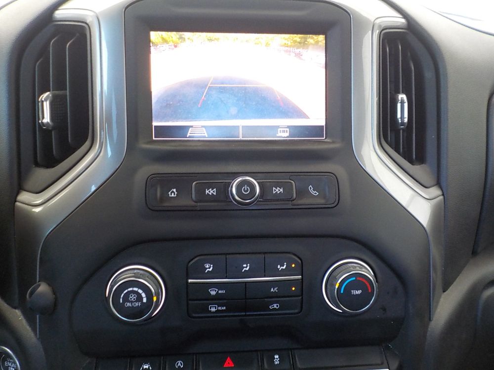 2022 Chevrolet Silverado - photo 11