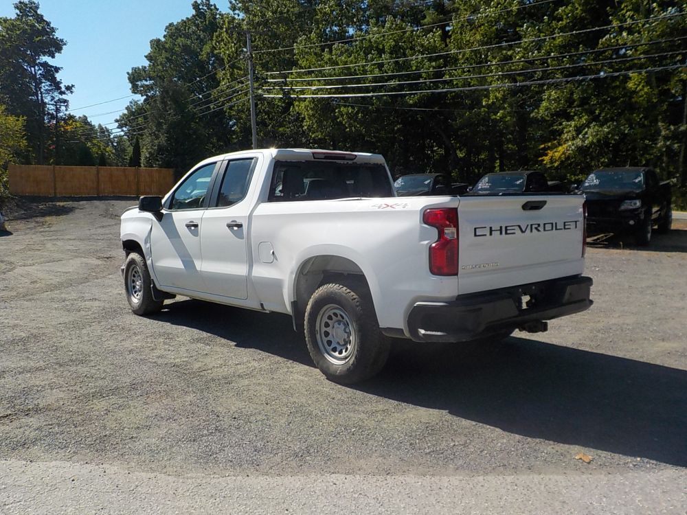 2022 Chevrolet Silverado - photo 5