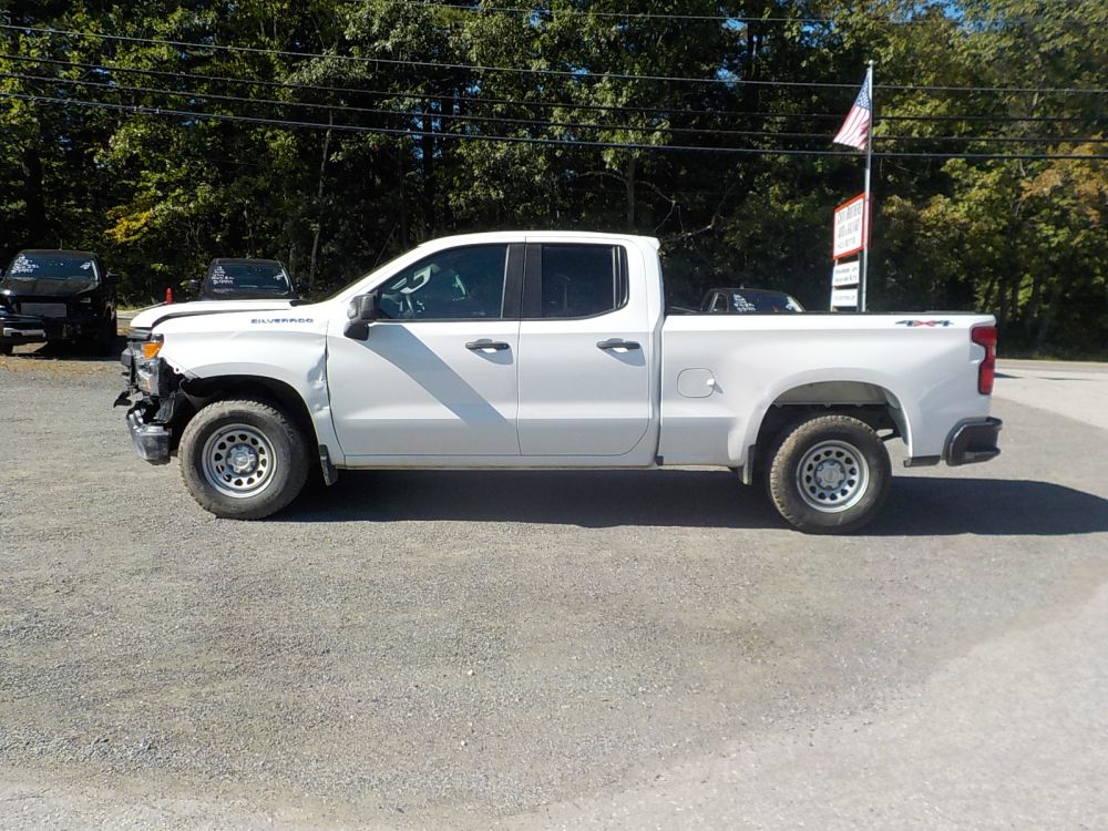 2022 Chevrolet Silverado - photo 9
