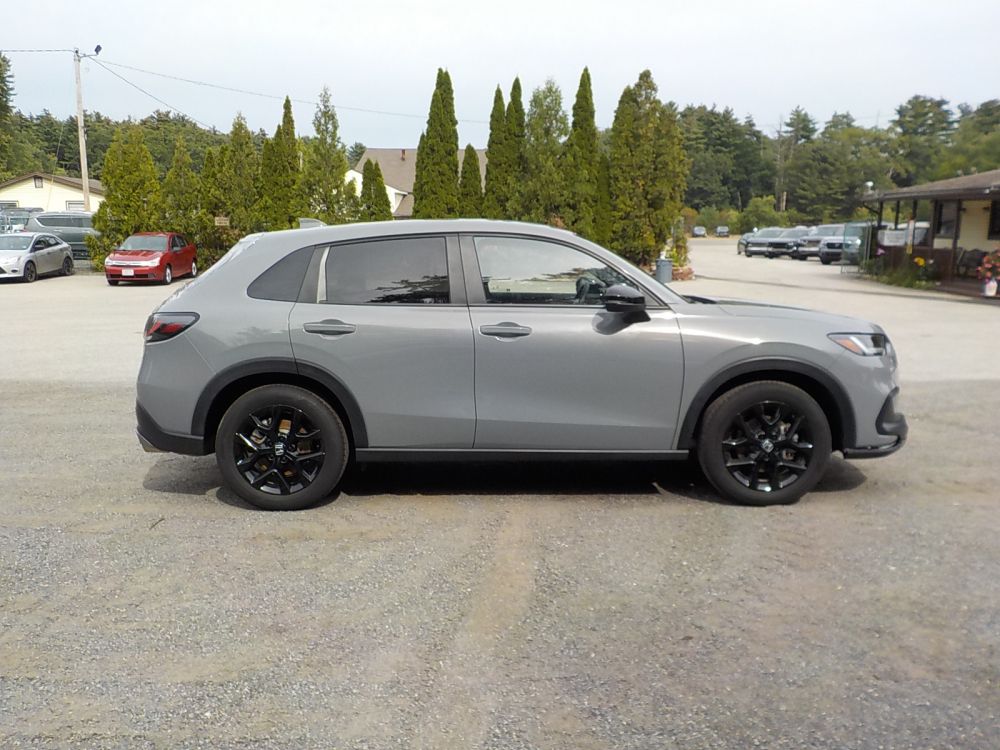 2025 Honda HR-V - photo 8