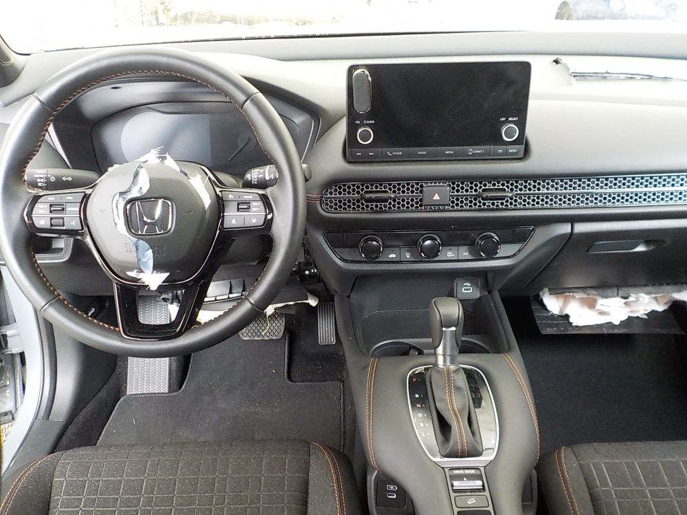 2025 Honda HR-V - photo 10