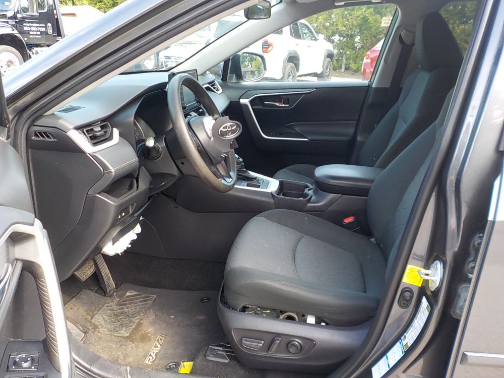 2021 Toyota RAV-4 XLE AWD - photo 9