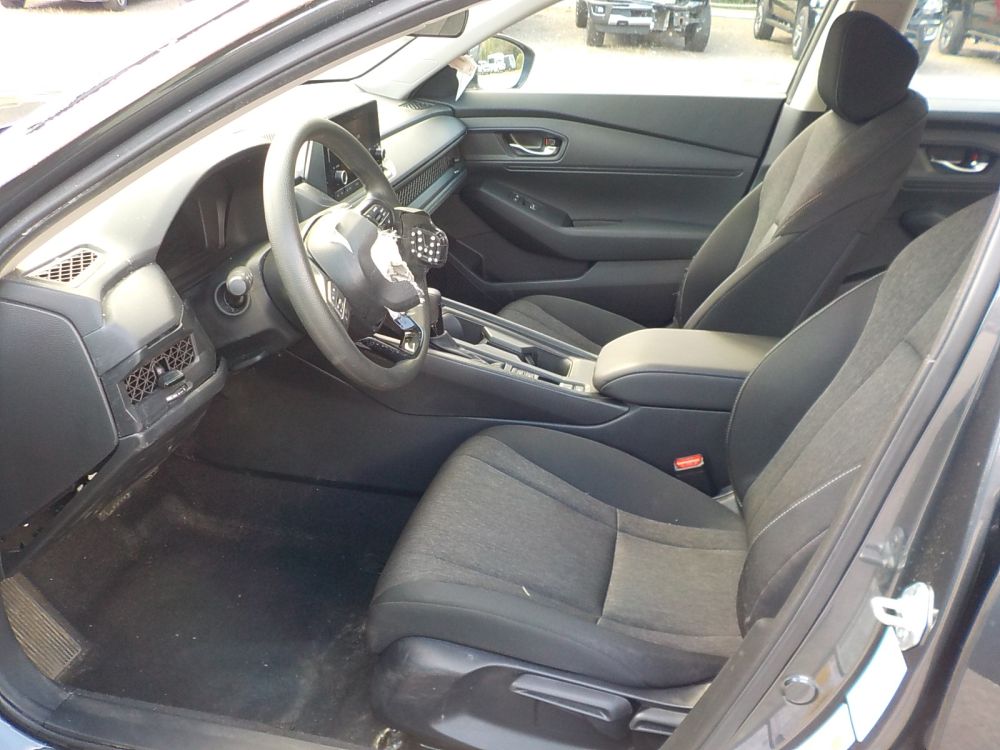 2025 Honda Accord - photo 9