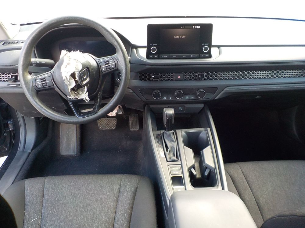 2025 Honda Accord - photo 10