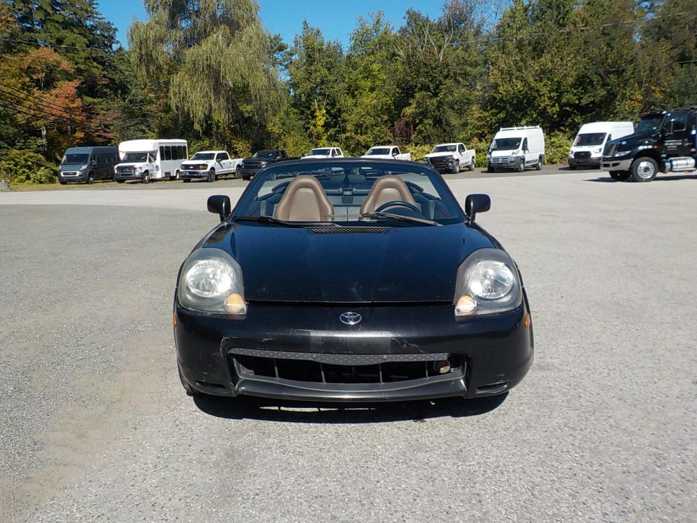 2001 Toyota MR2 Spyder Convertible - photo 2