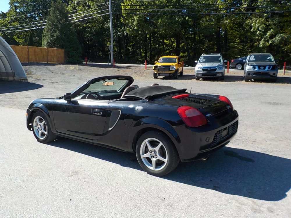 2001 Toyota MR2 Spyder Convertible - photo 4