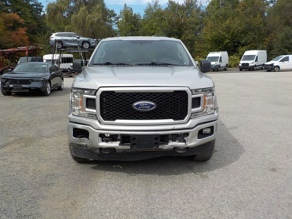 2001 Ford F150 - photo 2