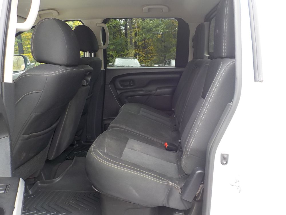 2017 Nissan Titan - photo 11