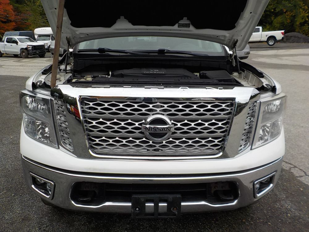 2017 Nissan Titan - photo 14