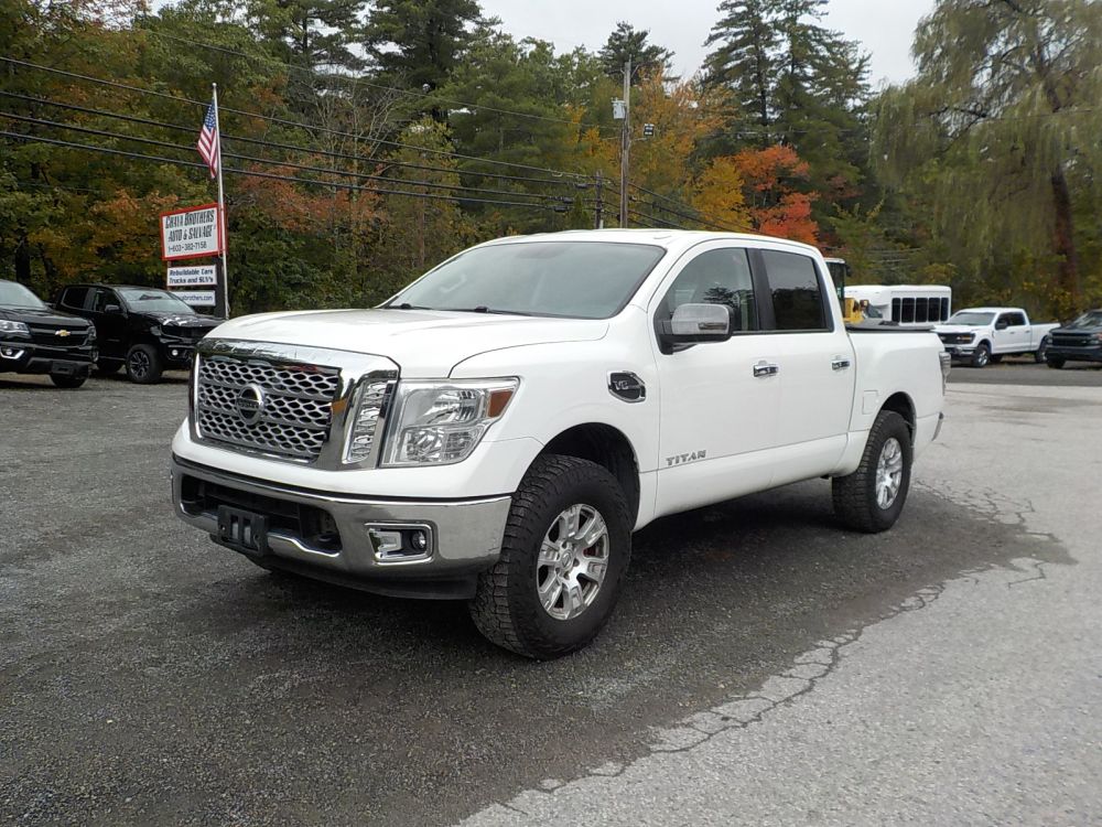 2017 Nissan Titan - photo 3