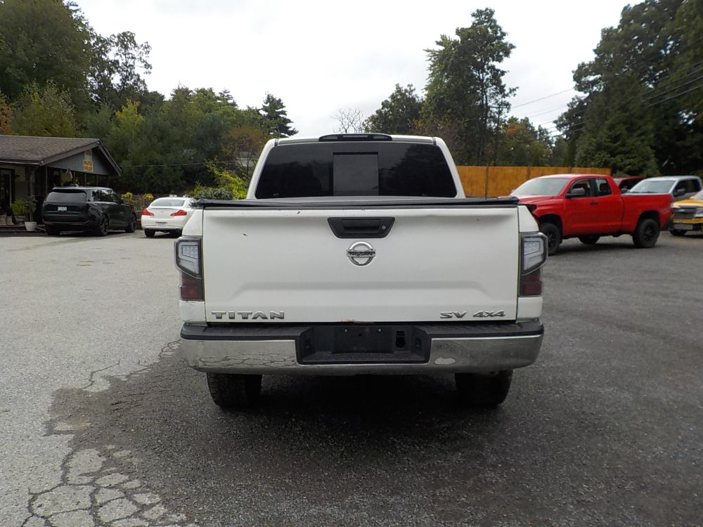 2017 Nissan Titan - photo 5