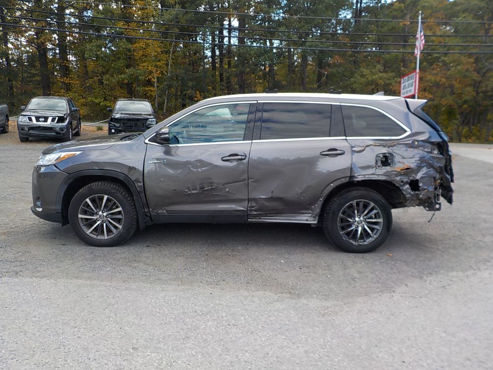 2019 Toyota Highlander - photo 7