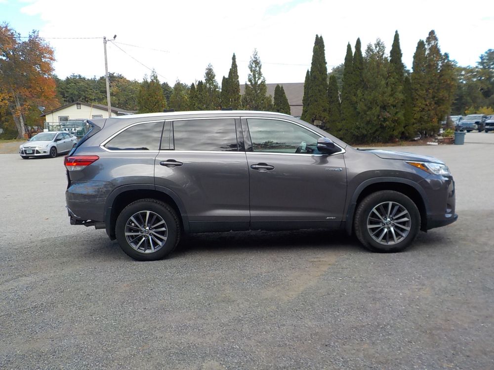 2019 Toyota Highlander - photo 8