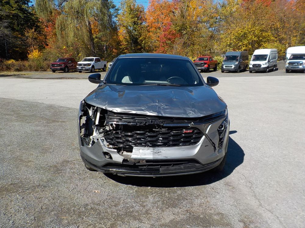 2024 Chevrolet Trax - photo 2