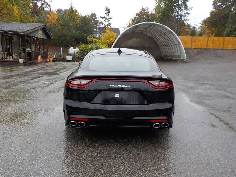 2020 Kia Stinger - photo 5
