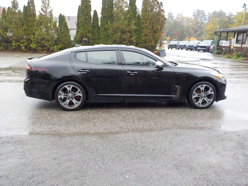 2020 Kia Stinger - photo 7