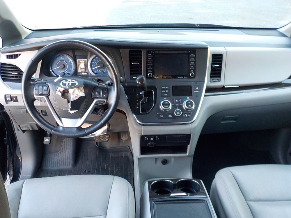 2019 Toyota Sienna - photo 11
