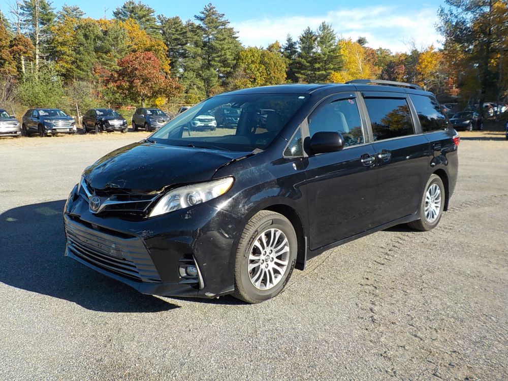 2019 Toyota Sienna - photo 3
