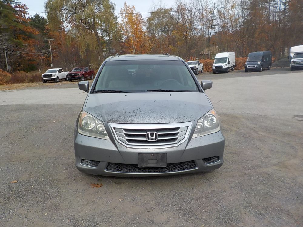 2010 Honda Odyssey - photo 2