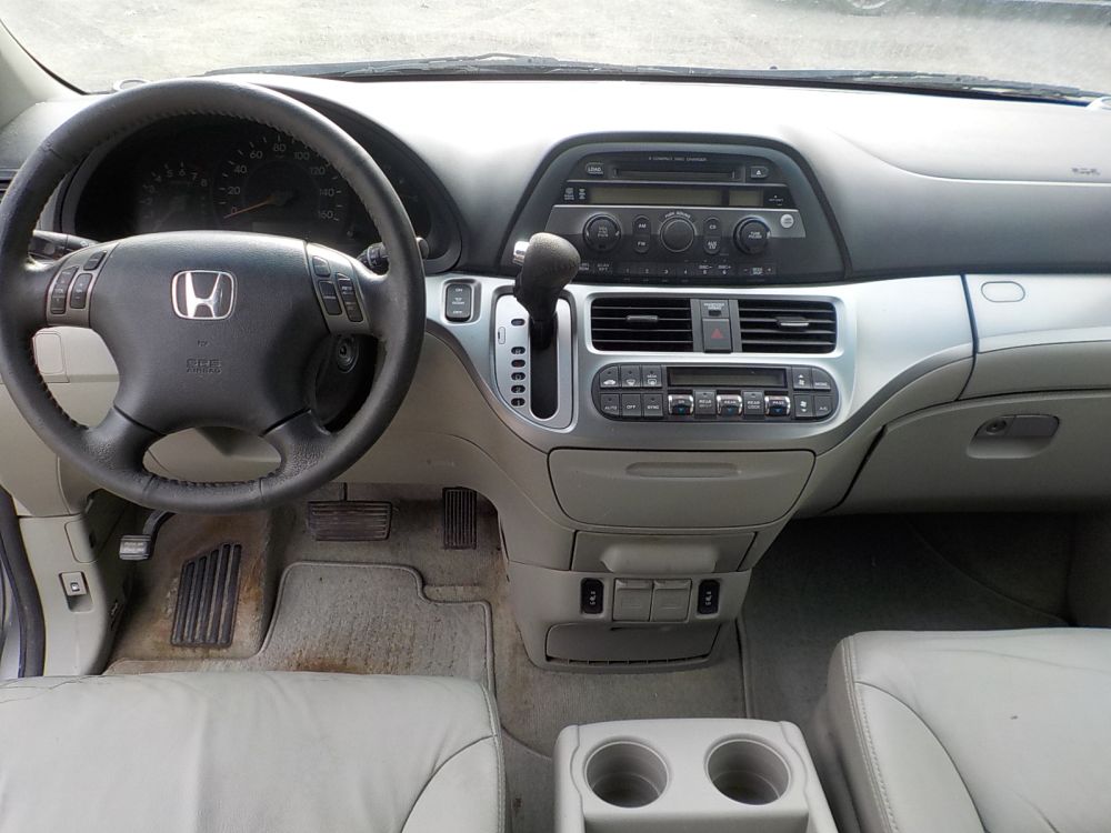 2010 Honda Odyssey - photo 11