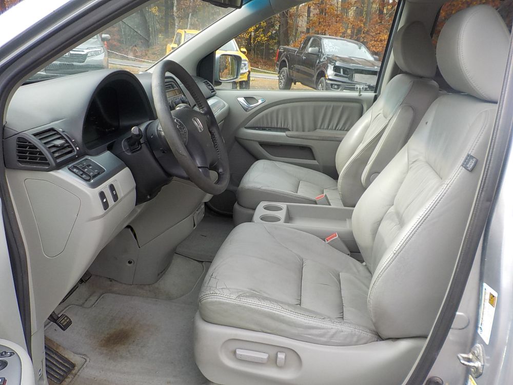 2010 Honda Odyssey - photo 10