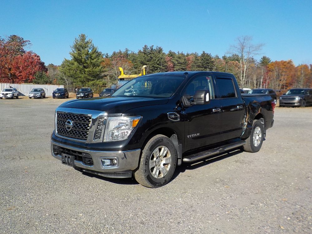2017 Nissan Titan - photo 3