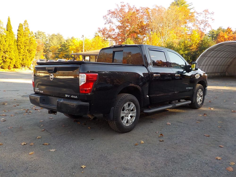 2017 Nissan Titan - photo 6