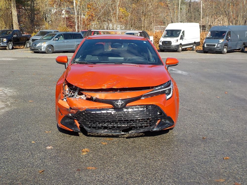 2025 Toyota Corolla - photo 2