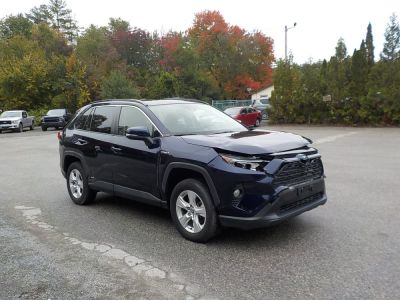 2021 Toyota RAV-4  Hybrid  XLE, AWD