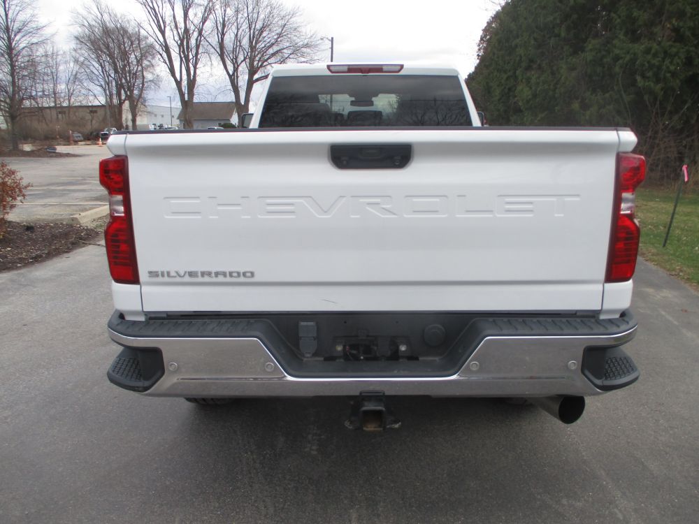 2025 Chevrolet SIlverado 3500 - photo 10