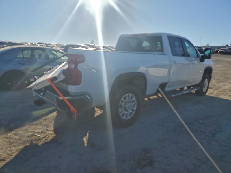 2025 Chevrolet SIlverado 3500 - photo 17