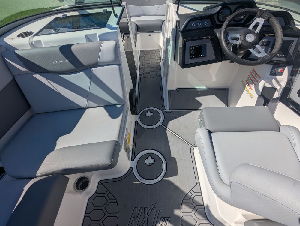 2023 Mastercraft NXT20 - photo 10